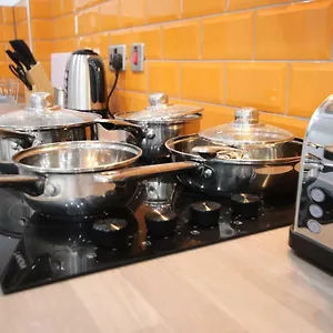 https://halifax-house-studio-apartment-213.yorkshirehotels.net
